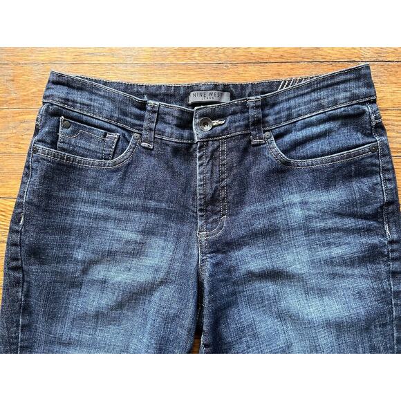 NINE WEST Jeans Bootcut Distressed Jeans sz 8/28 Long (Actual sz 31W) - Picture 5 of 15